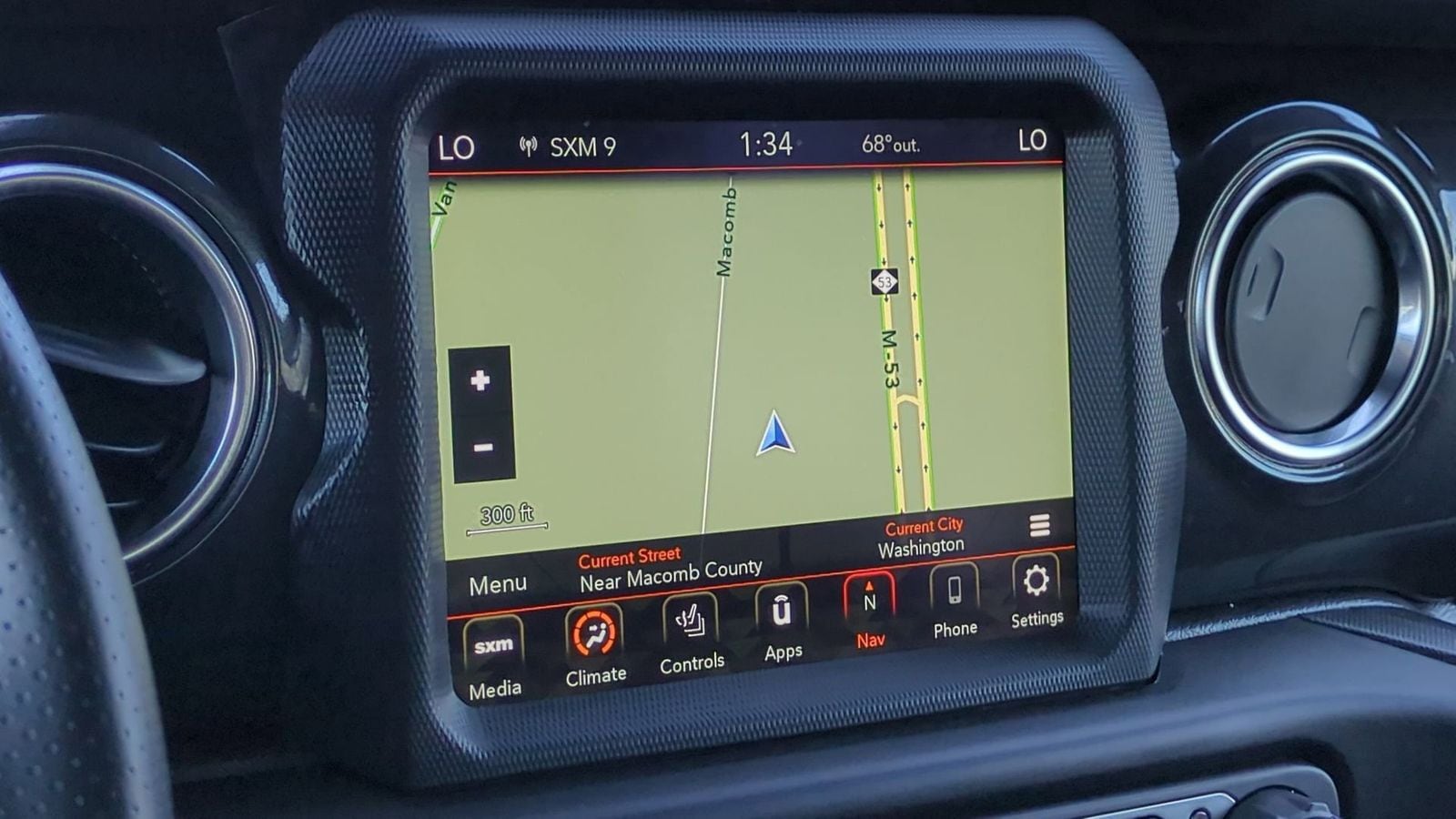 Thumbnail: 2021 Jeep Wrangler - 32
