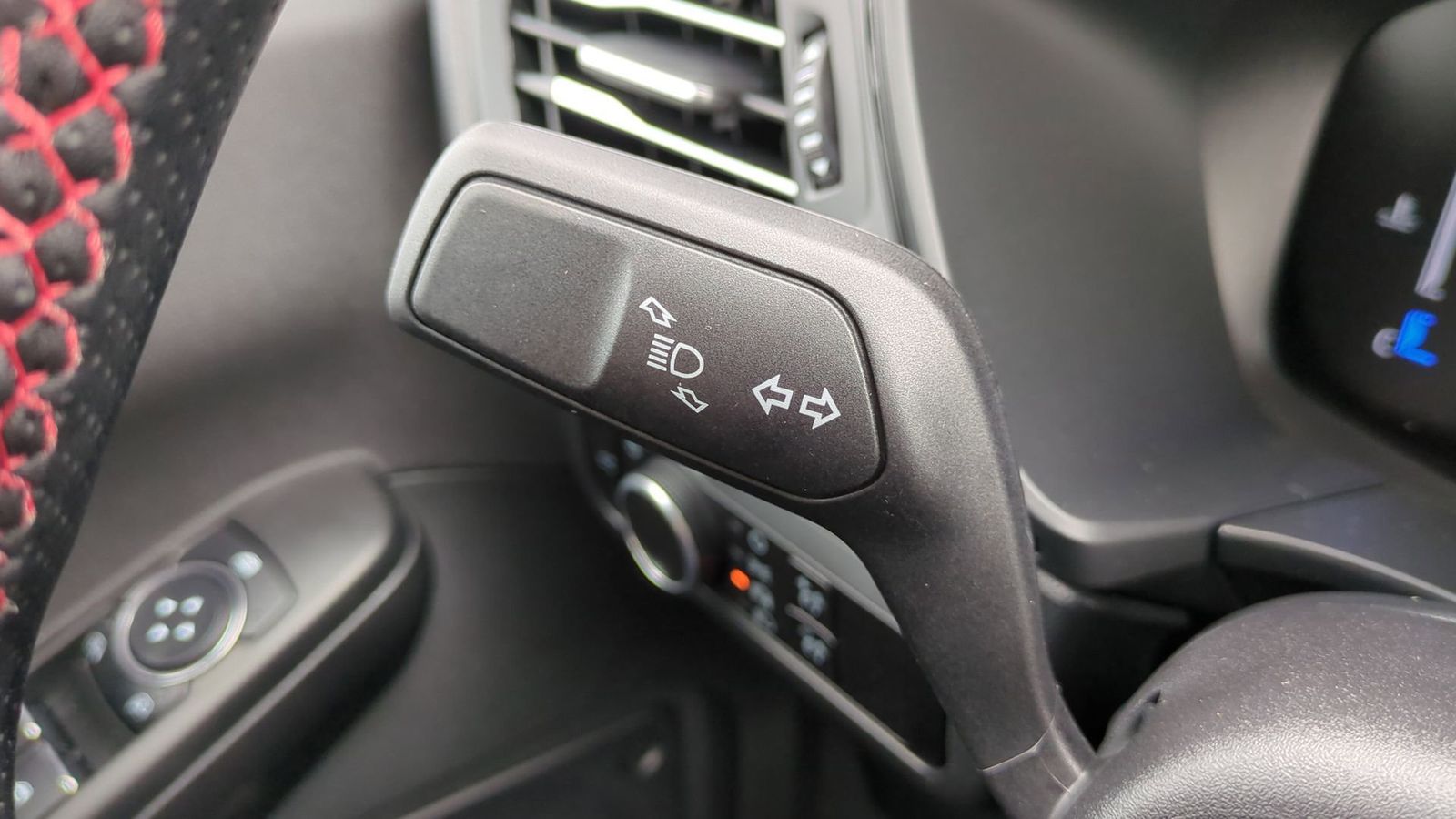 Thumbnail: 2025 Ford Escape - 25