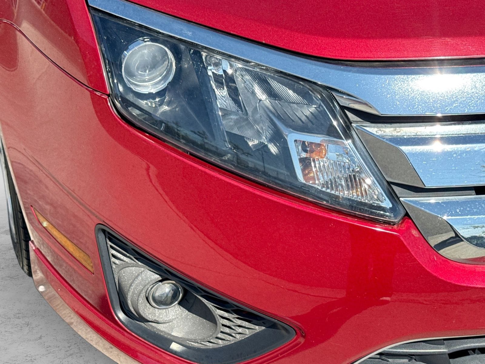 Thumbnail: 2010 Ford Fusion - 11
