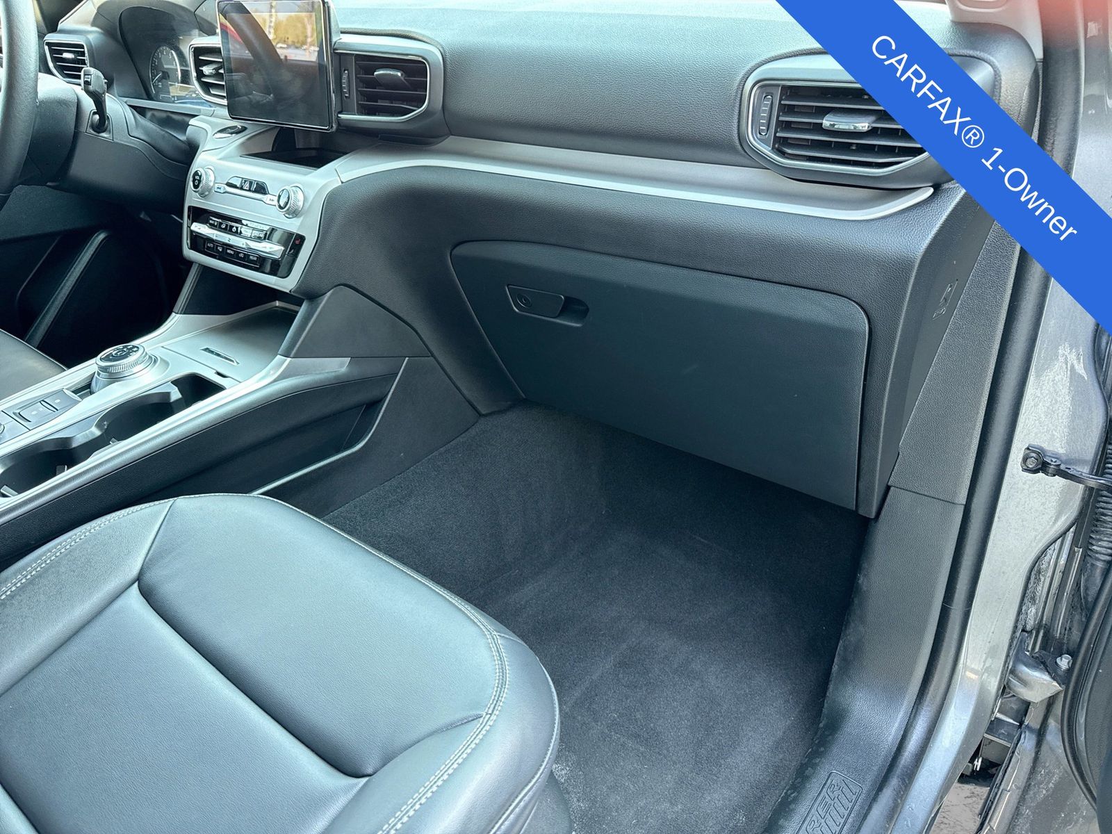 Thumbnail: 2024 Ford Explorer - 8