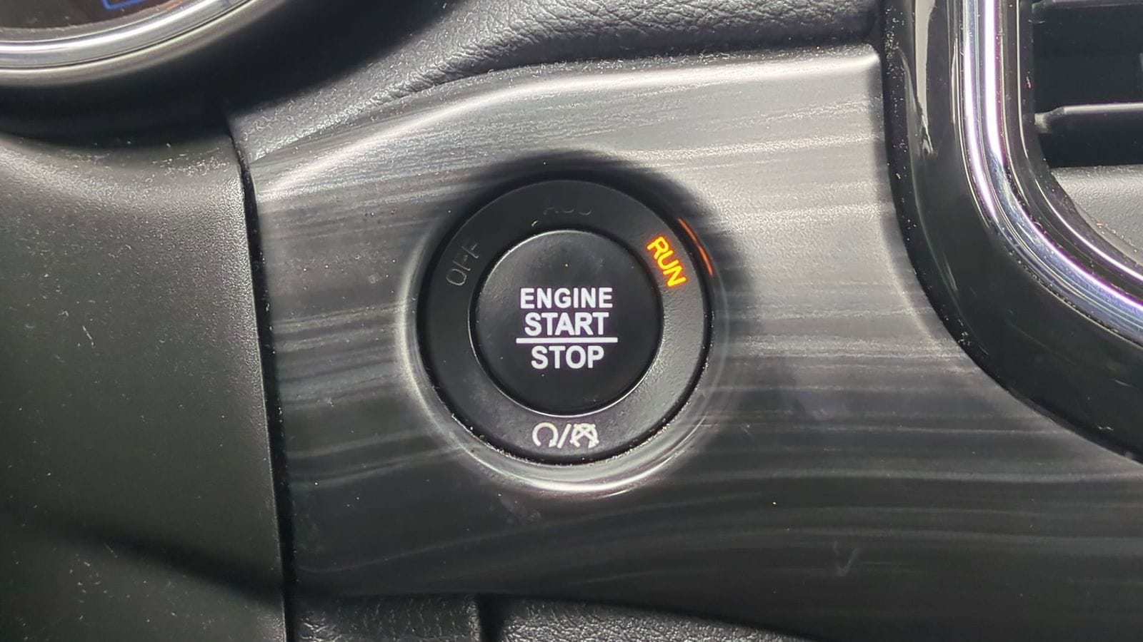 Thumbnail: 2022 Jeep Grand Cherokee - 30