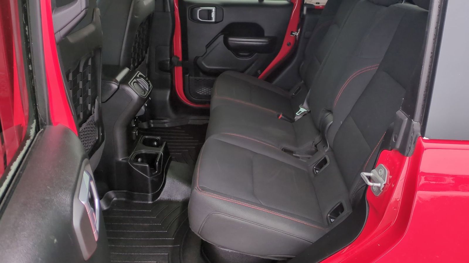 Thumbnail: 2020 Jeep Gladiator - 20