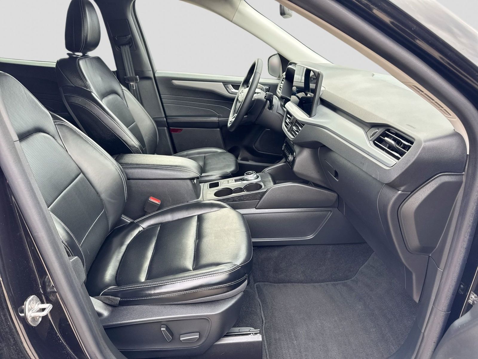 Thumbnail: 2025 Ford Escape - 7