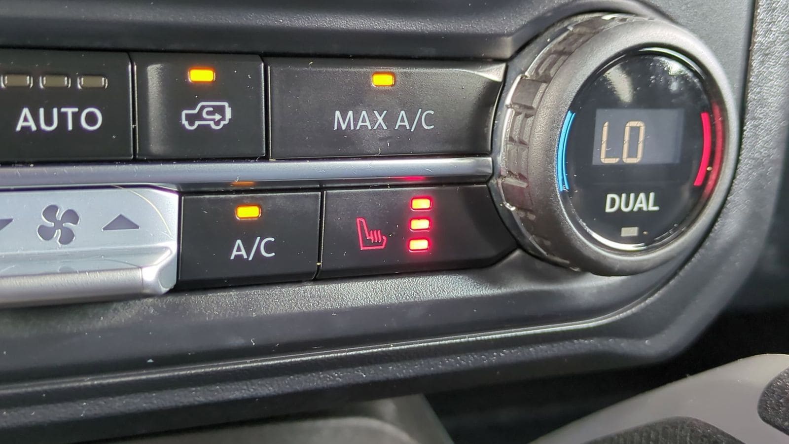 Thumbnail: 2023 Ford Bronco - 35