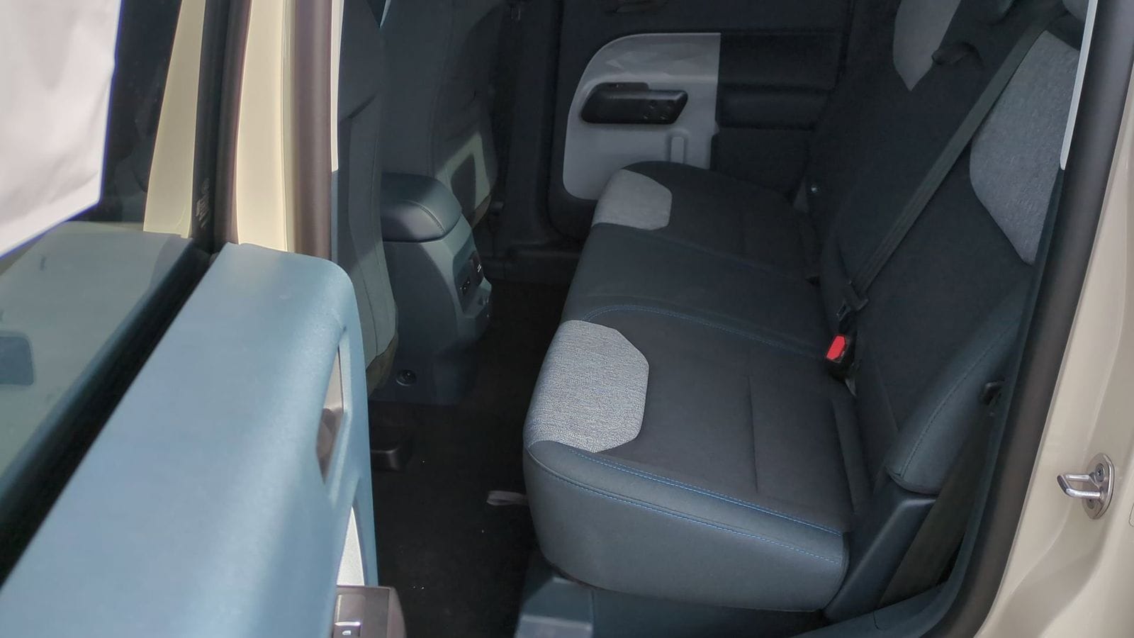 Thumbnail: 2025 Ford Maverick - 18