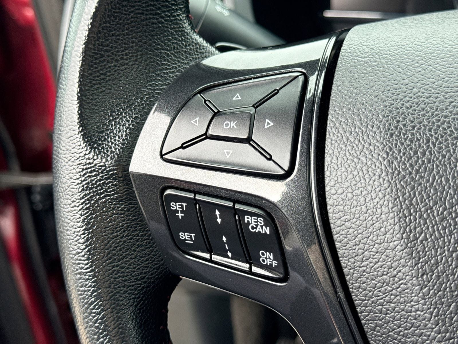 Thumbnail: 2018 Ford Explorer - 25