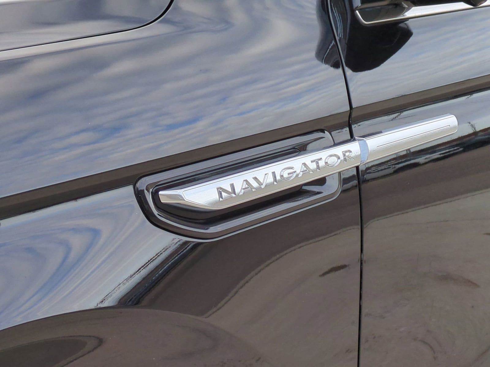 Thumbnail: 2019 Lincoln Navigator - 15