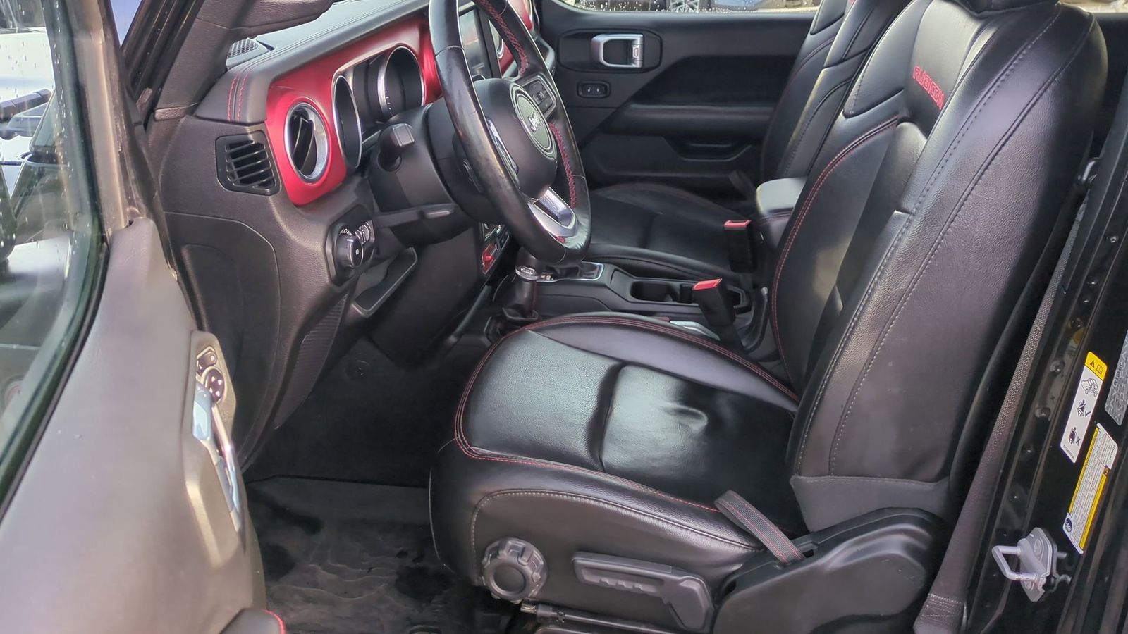 Thumbnail: 2020 Jeep Wrangler - 18