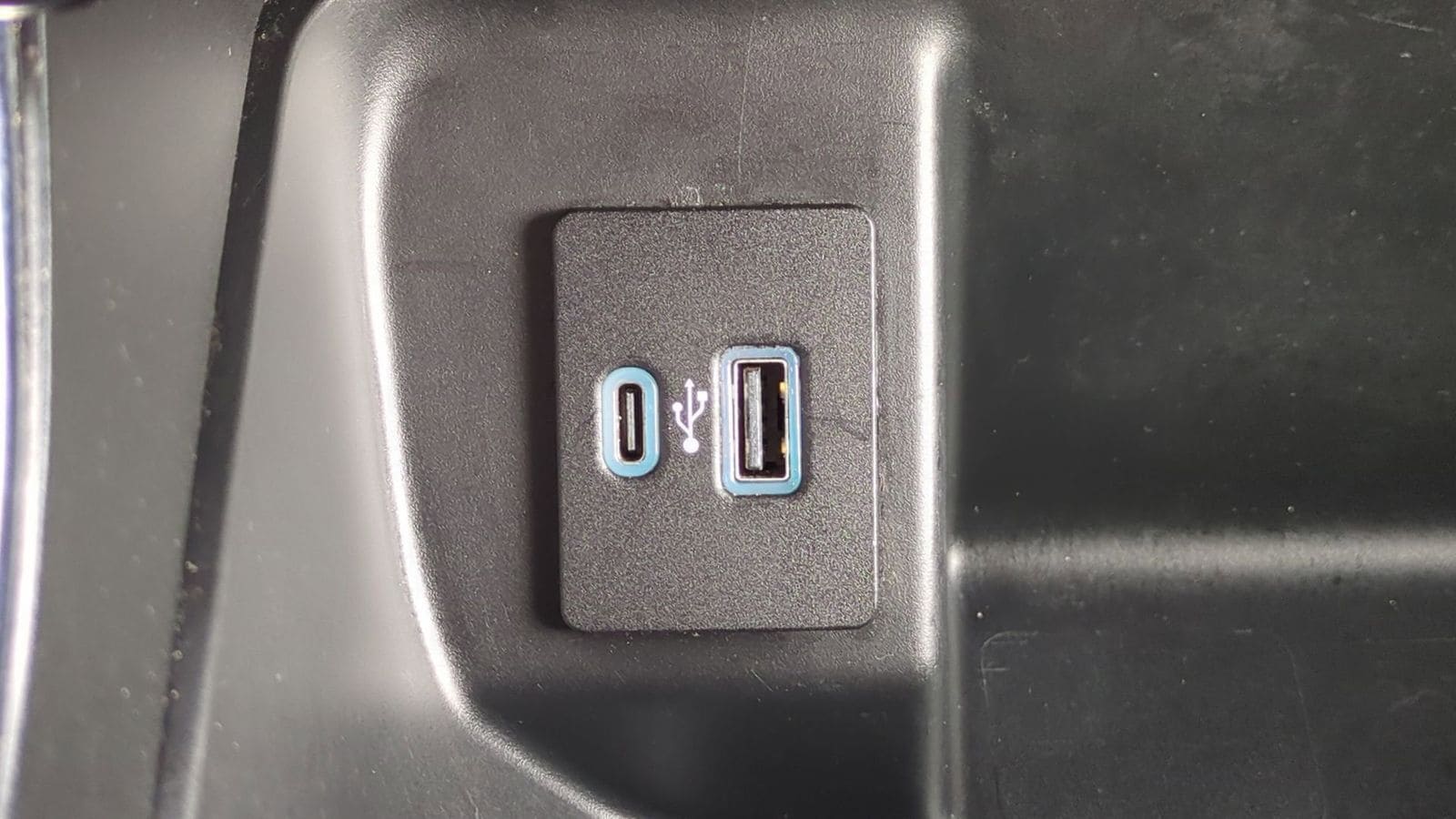 Thumbnail: 2023 Ford F-150 - 32