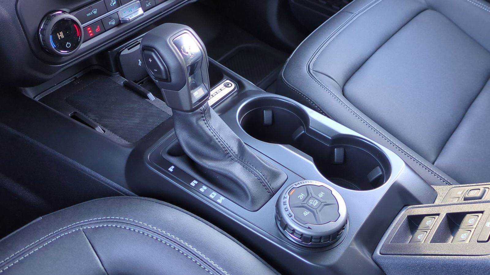 Thumbnail: 2025 Ford Bronco - 31