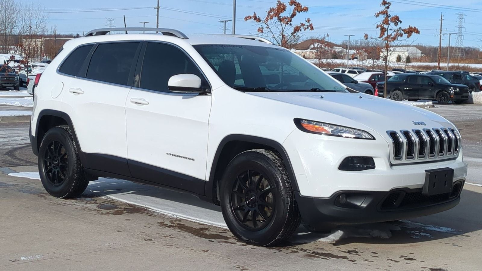 Thumbnail: 2018 Jeep Cherokee - 9