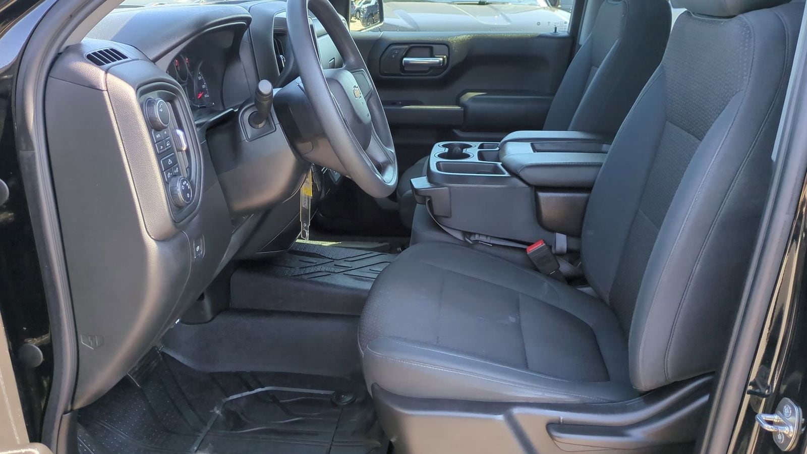 Thumbnail: 2020 Chevrolet Silverado 1500 - 16