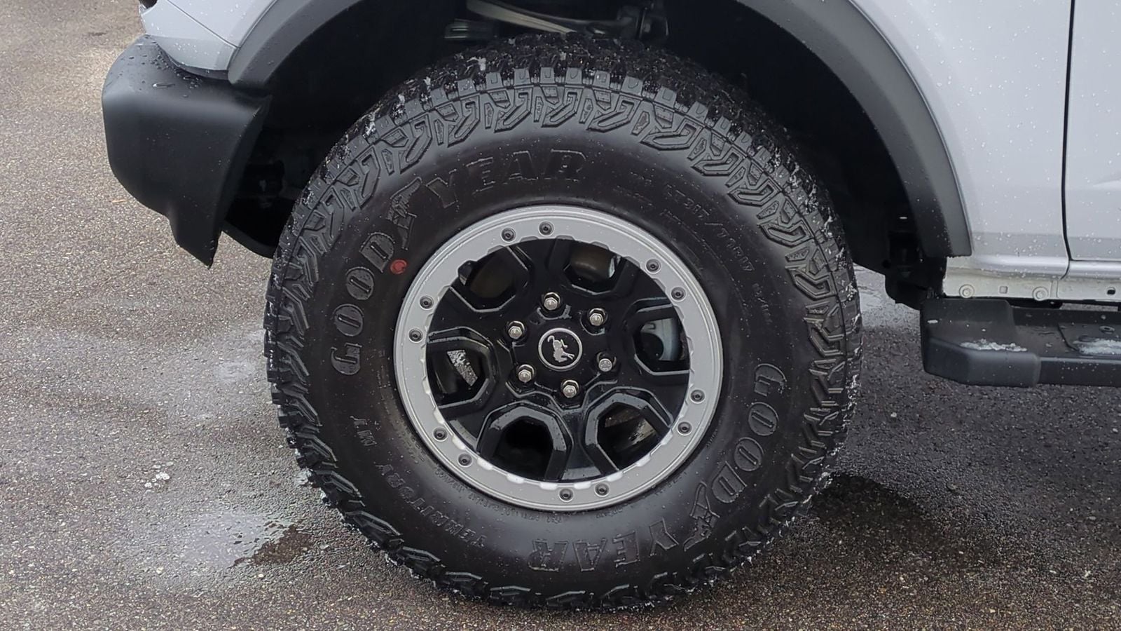 Thumbnail: 2024 Ford Bronco - 14