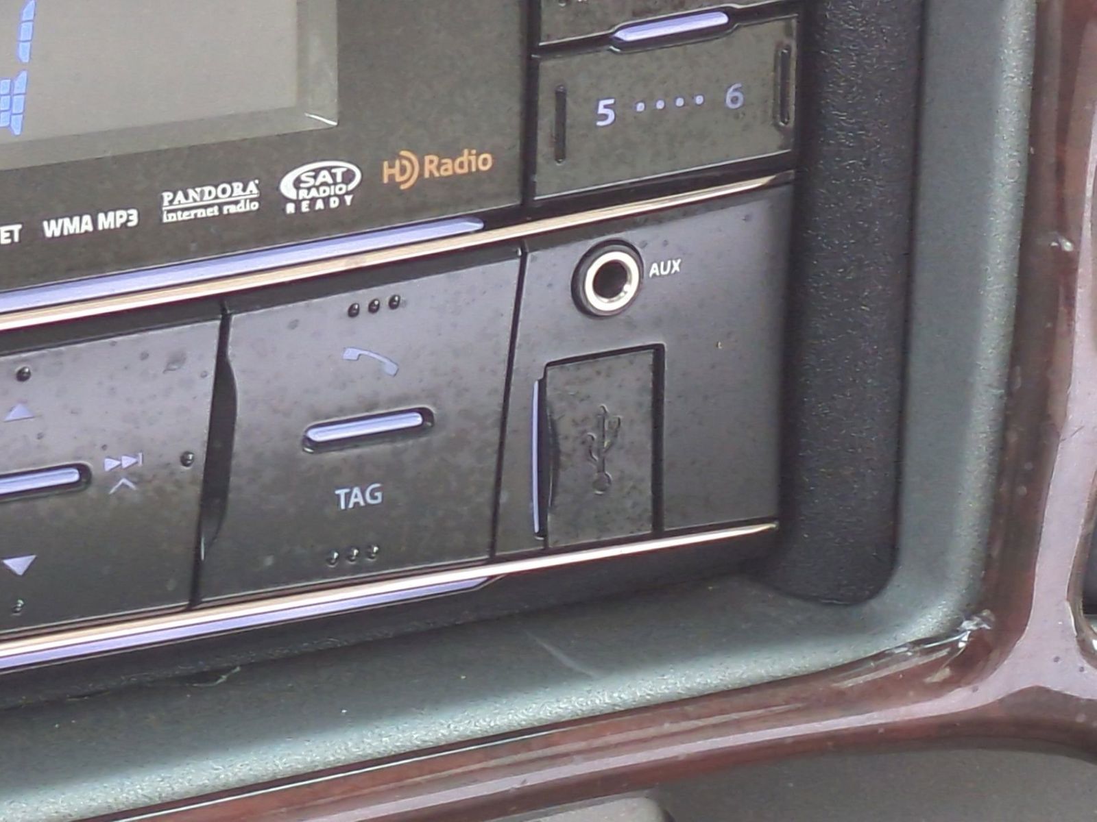 Thumbnail: 2003 Ford Explorer Sport Trac - 30