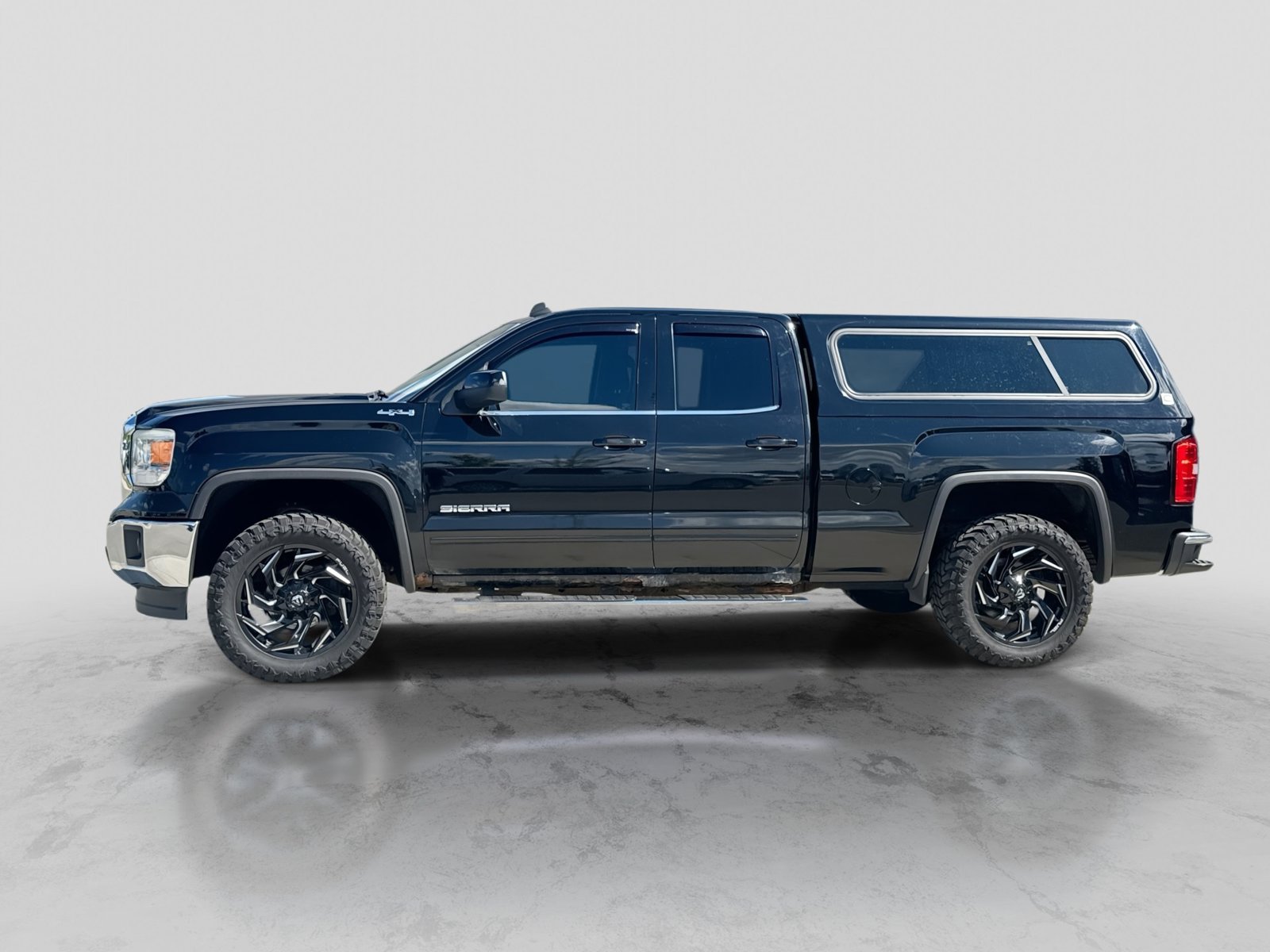Used 2014 GMC Sierra 1500 SLE Truck
