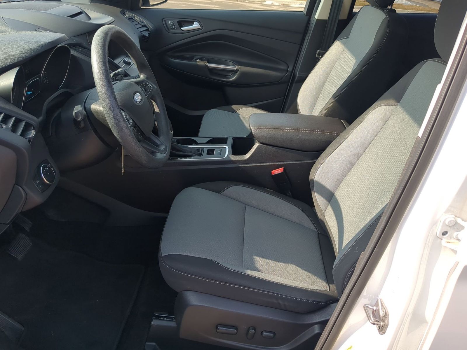 Thumbnail: 2018 Ford Escape - 18