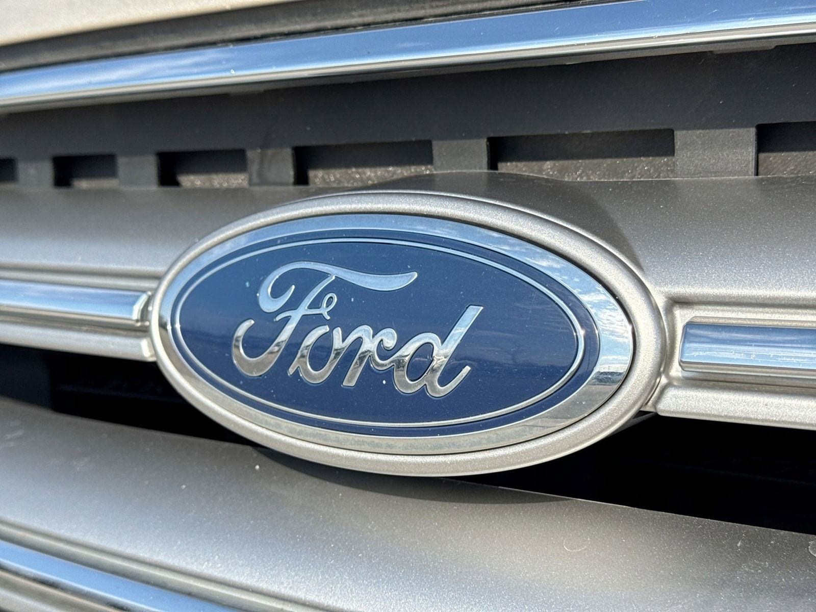 Thumbnail: 2017 Ford Escape - 10