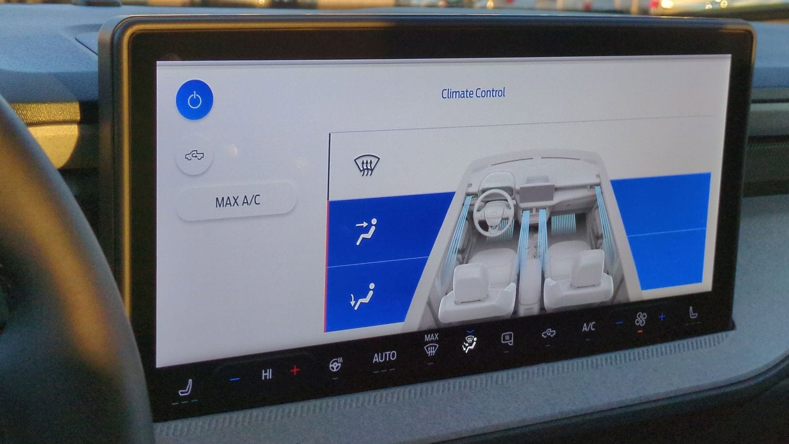 Thumbnail: 2025 Ford Maverick - 28