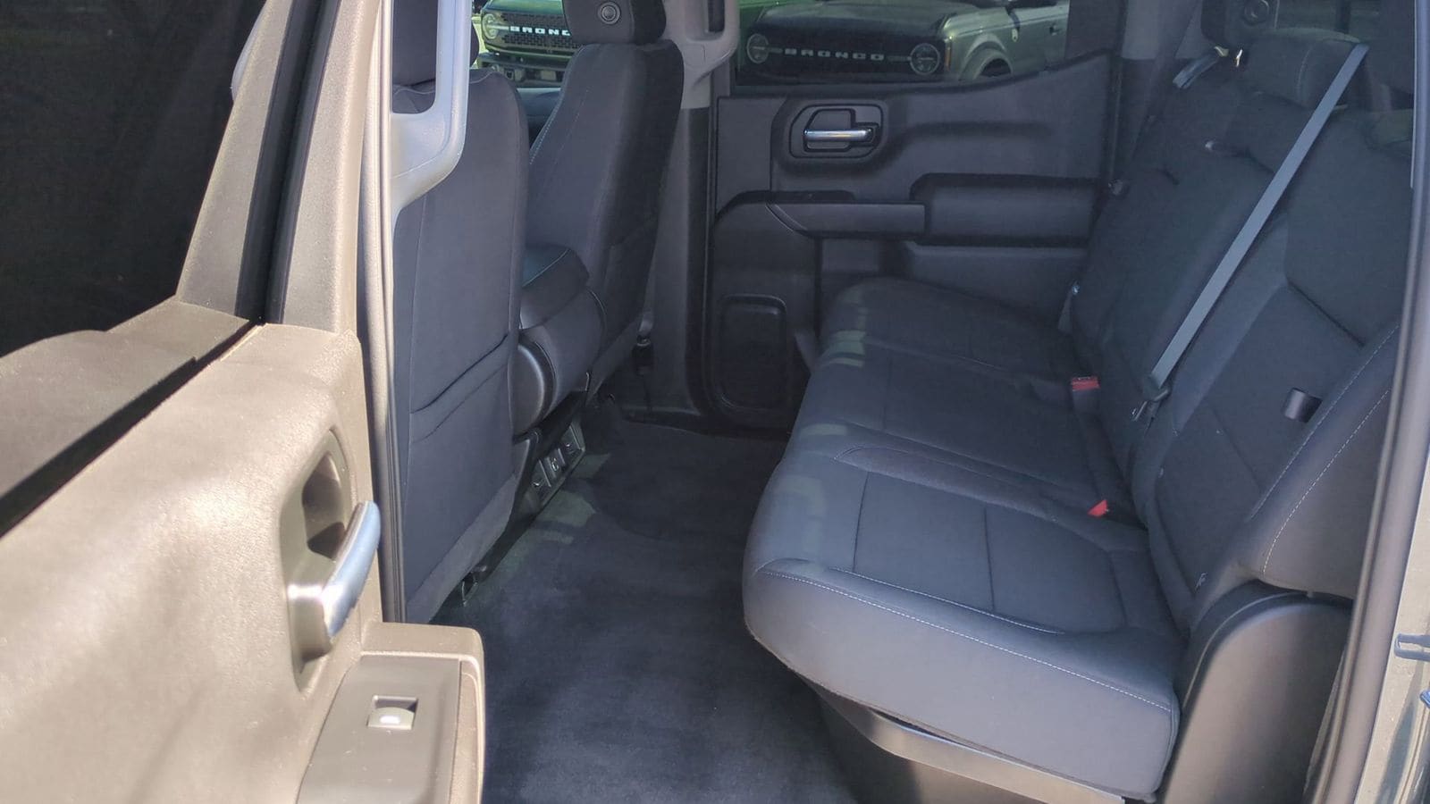 Thumbnail: 2020 Chevrolet Silverado 1500 - 22