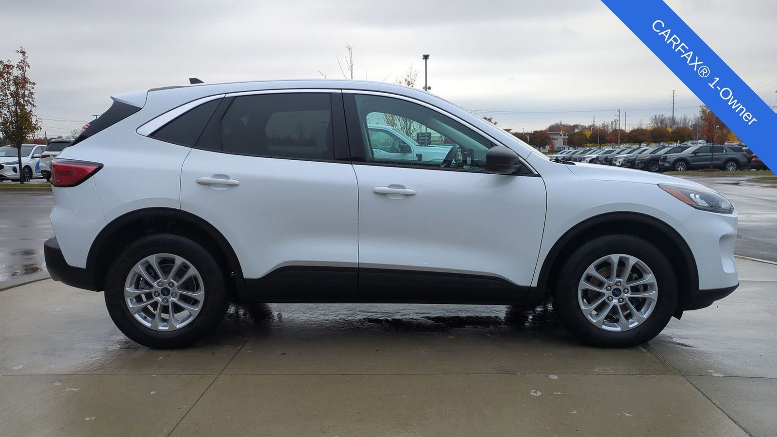 Thumbnail: 2022 Ford Escape - 8