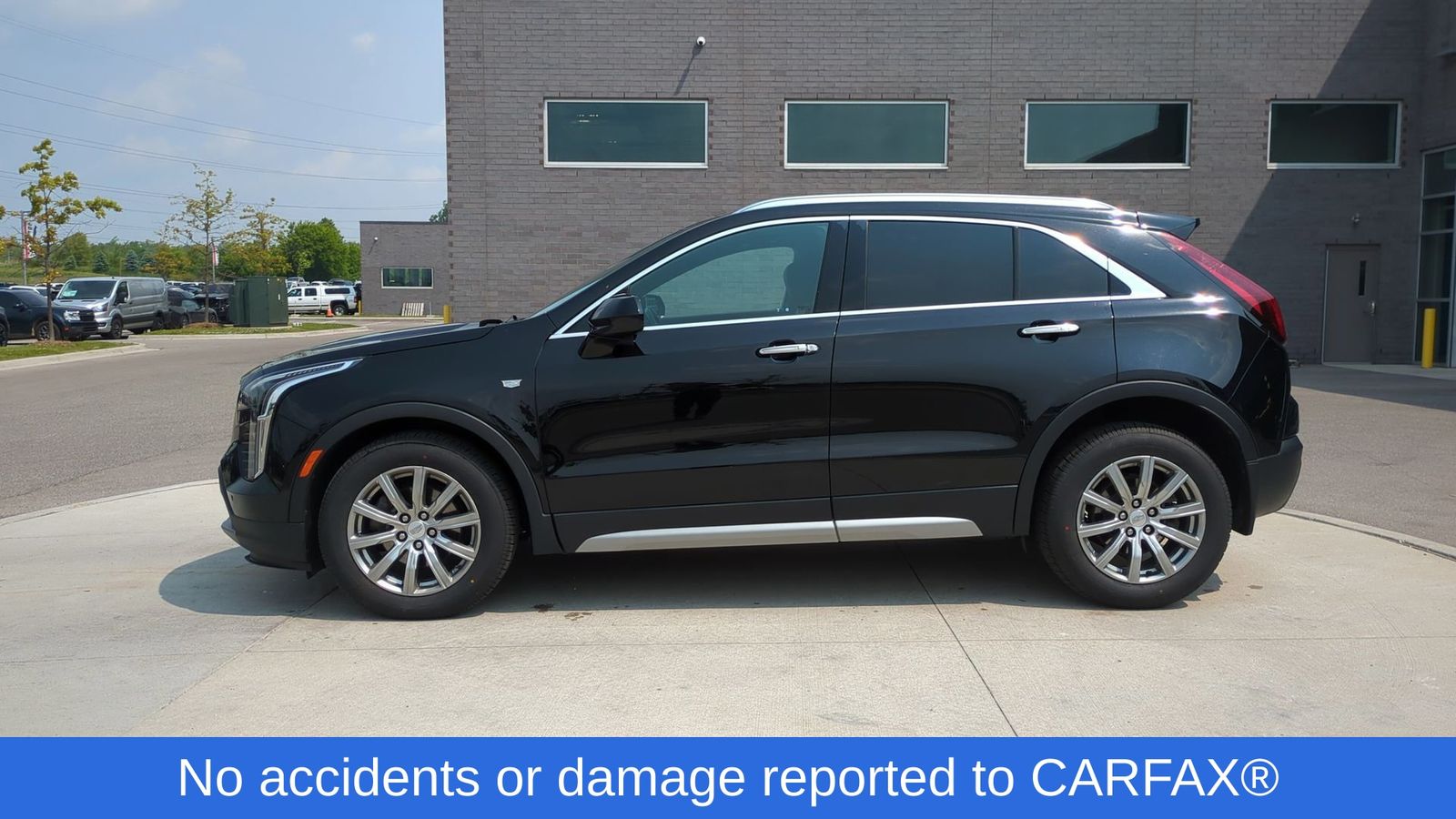 Thumbnail: 2019 Cadillac XT4 - 2