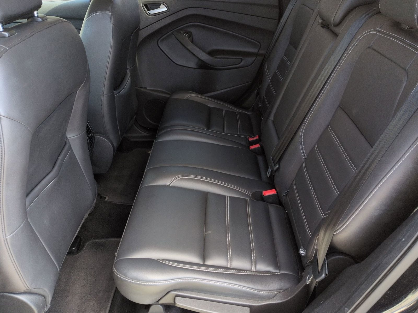 Thumbnail: 2019 Ford Escape - 20