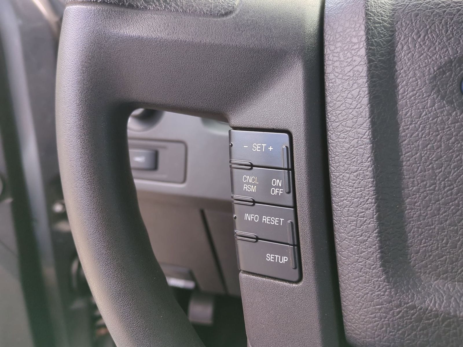 Thumbnail: 2012 Ford F-150 - 25