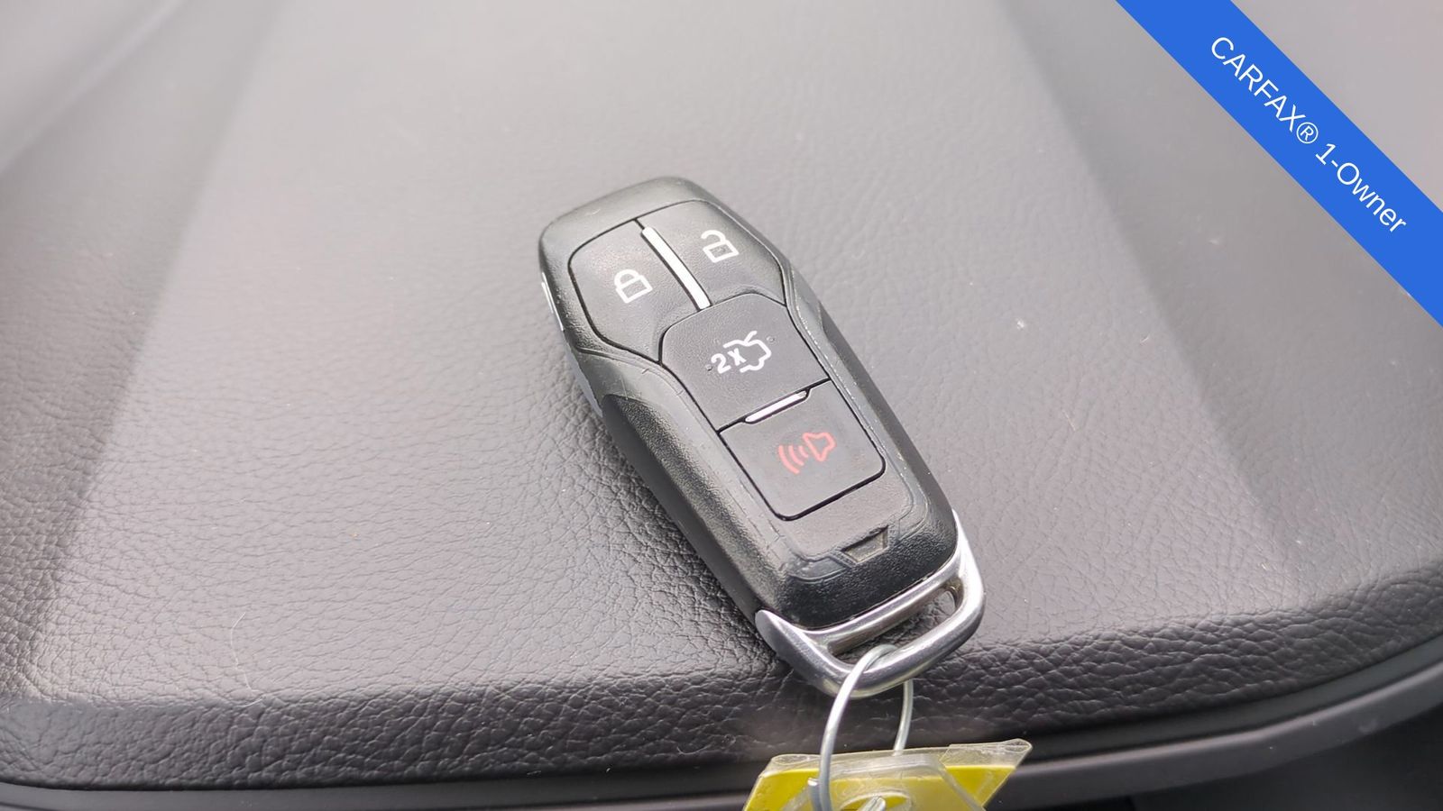 2016 Ford Edge SE 34