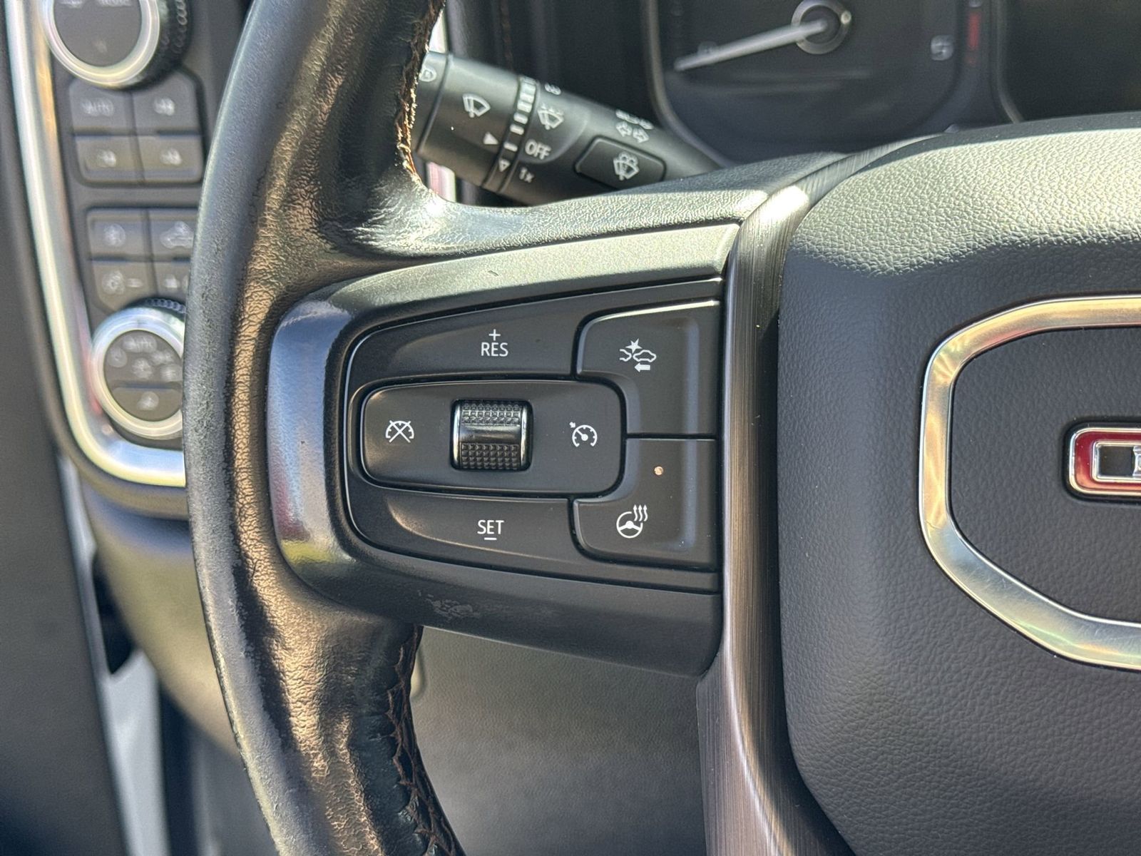 Thumbnail: 2021 GMC Sierra 2500 - 29
