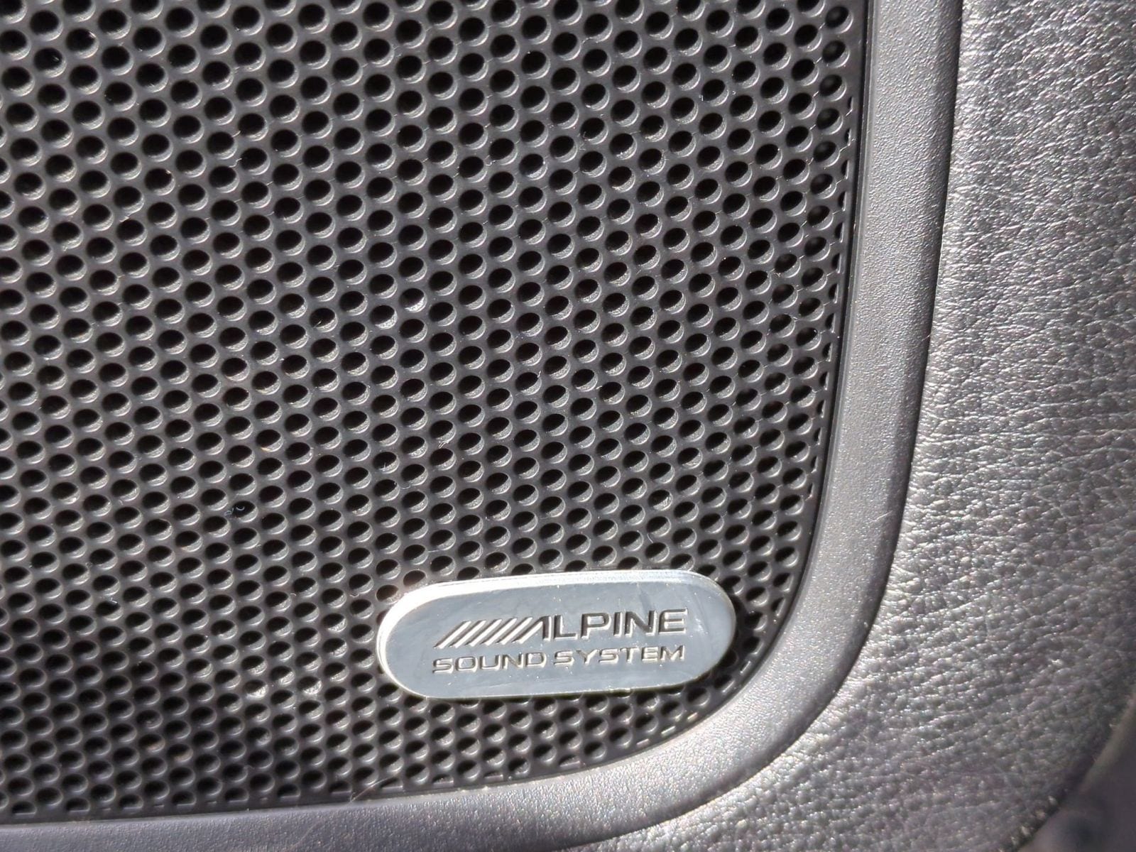 Thumbnail: 2015 Chrysler 200 - 36