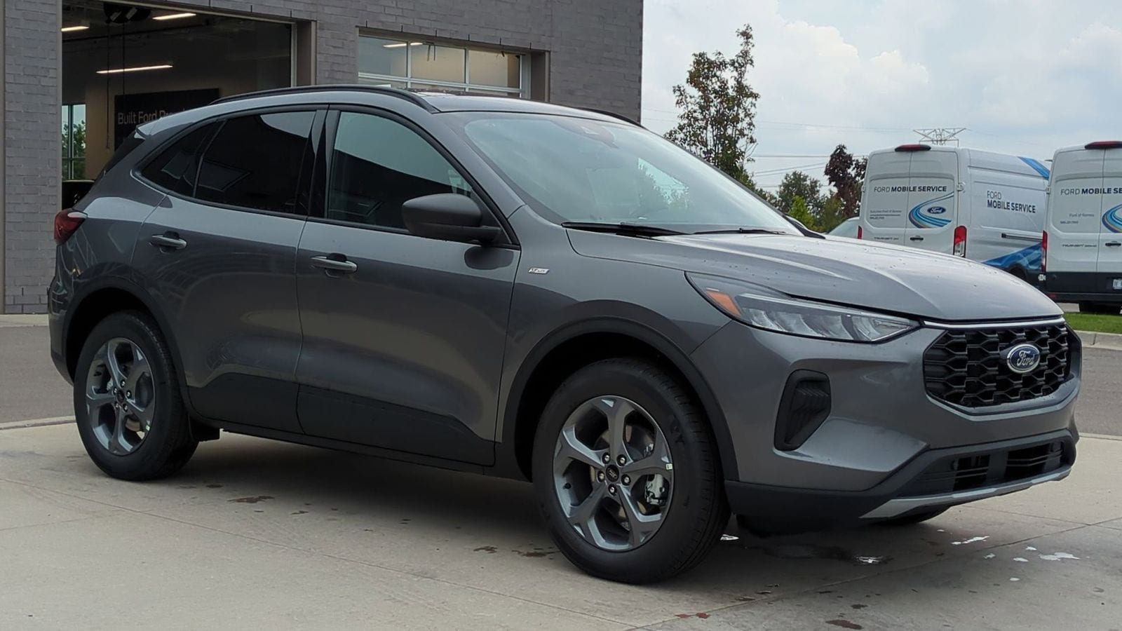 Thumbnail: 2025 Ford Escape - 8