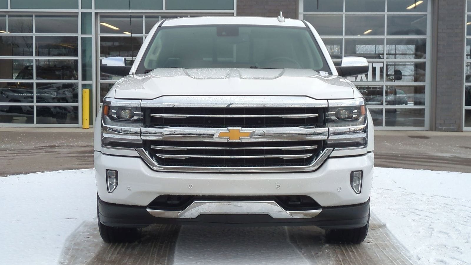 Thumbnail: 2017 Chevrolet Silverado 1500 - 10