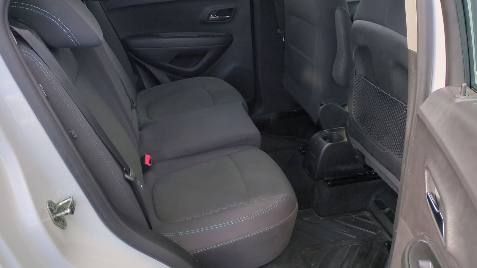 Thumbnail: 2016 Chevrolet Trax - 21