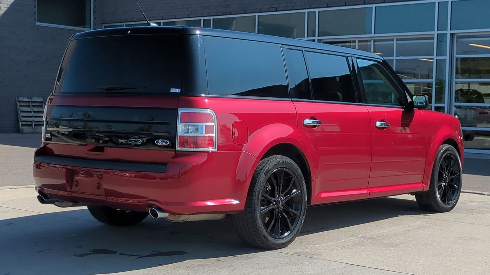 Thumbnail: 2019 Ford Flex - 7