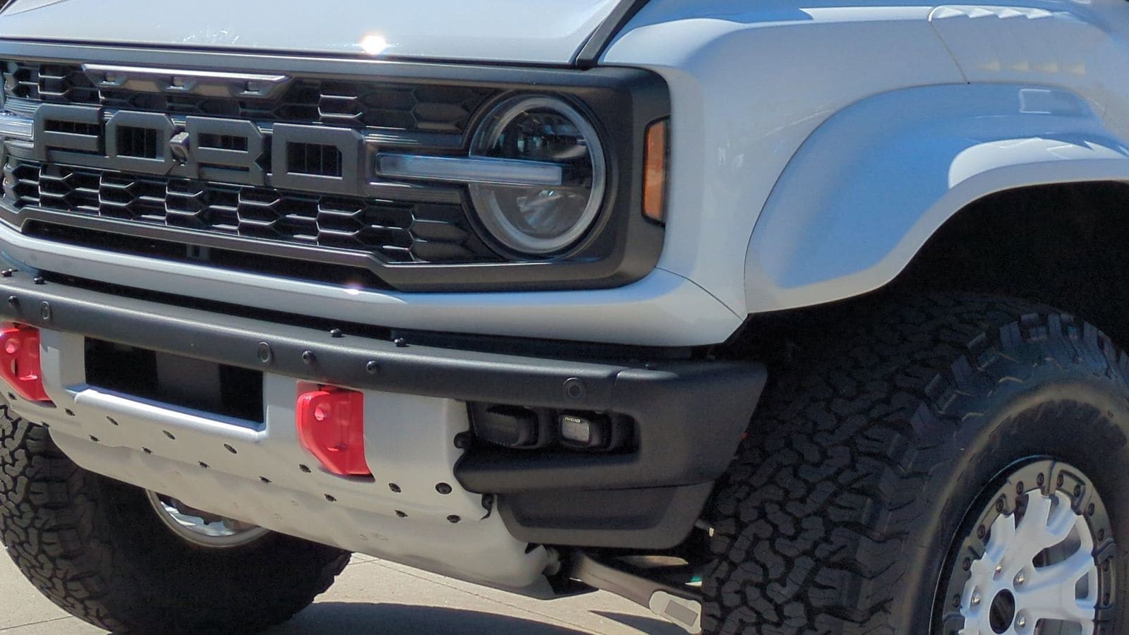 Thumbnail: 2025 Ford Bronco - 12