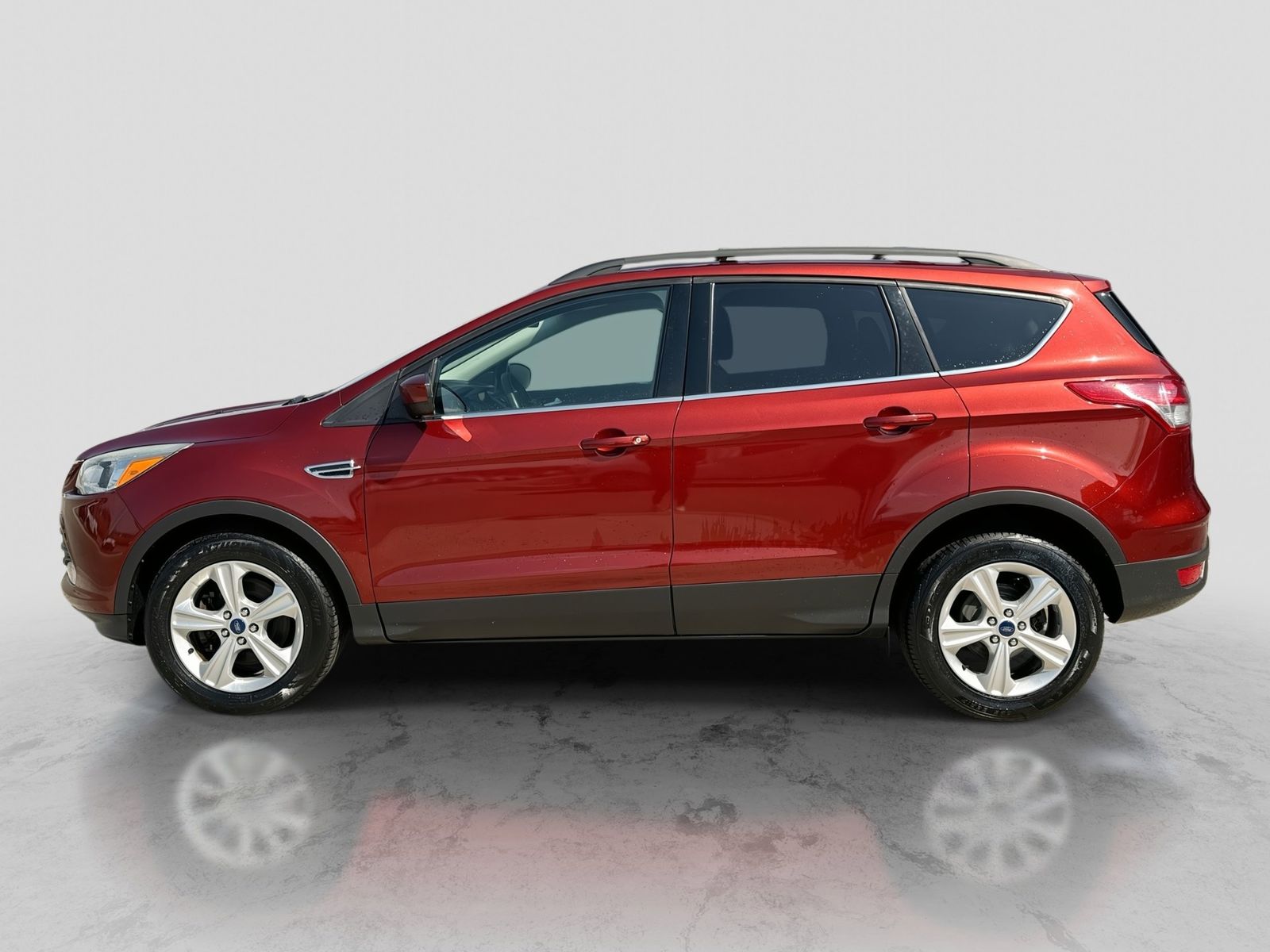 Thumbnail: 2014 Ford Escape - 3
