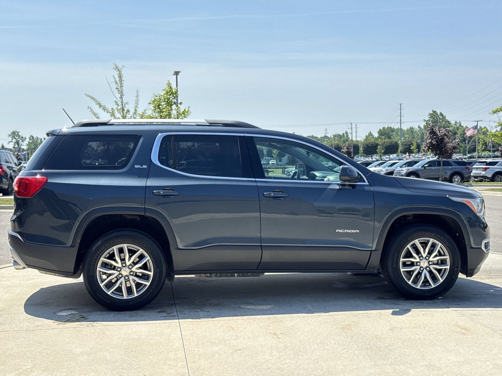 Thumbnail: 2019 GMC Acadia - 9