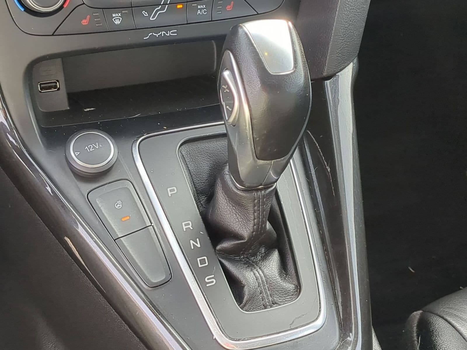 Thumbnail: 2017 Ford Focus - 35