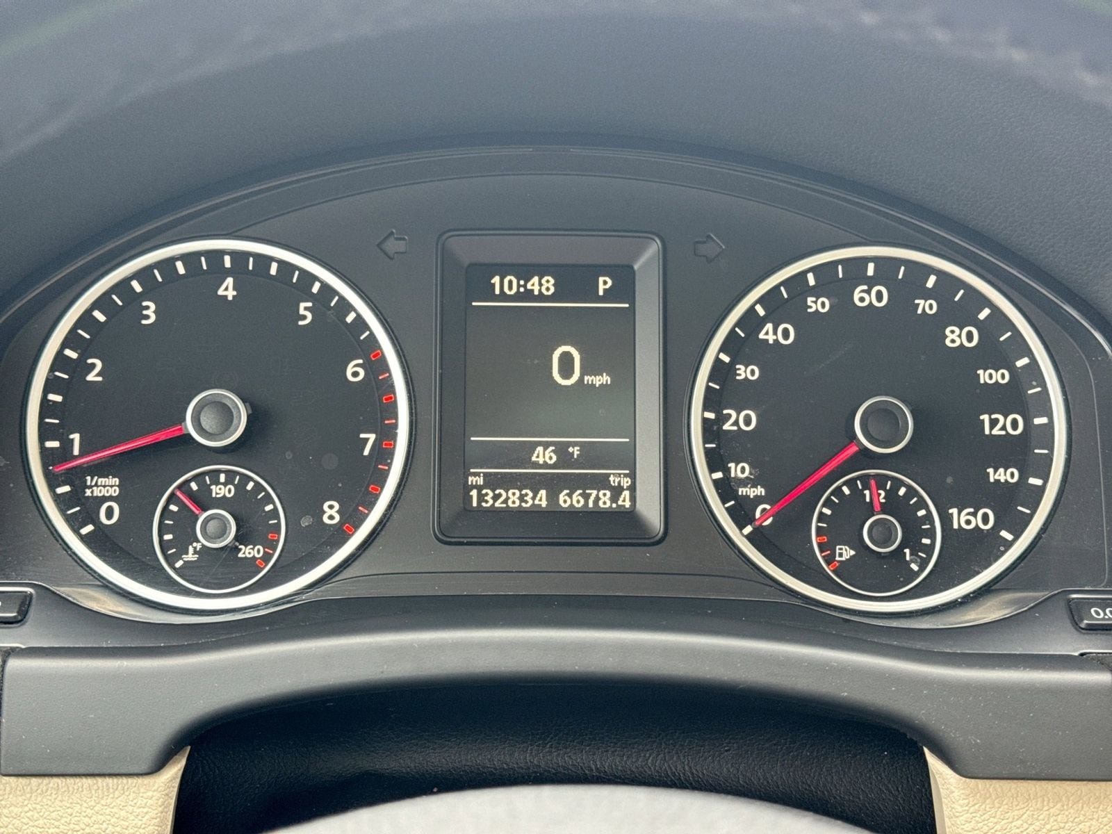 Thumbnail: 2013 Volkswagen Tiguan - 36