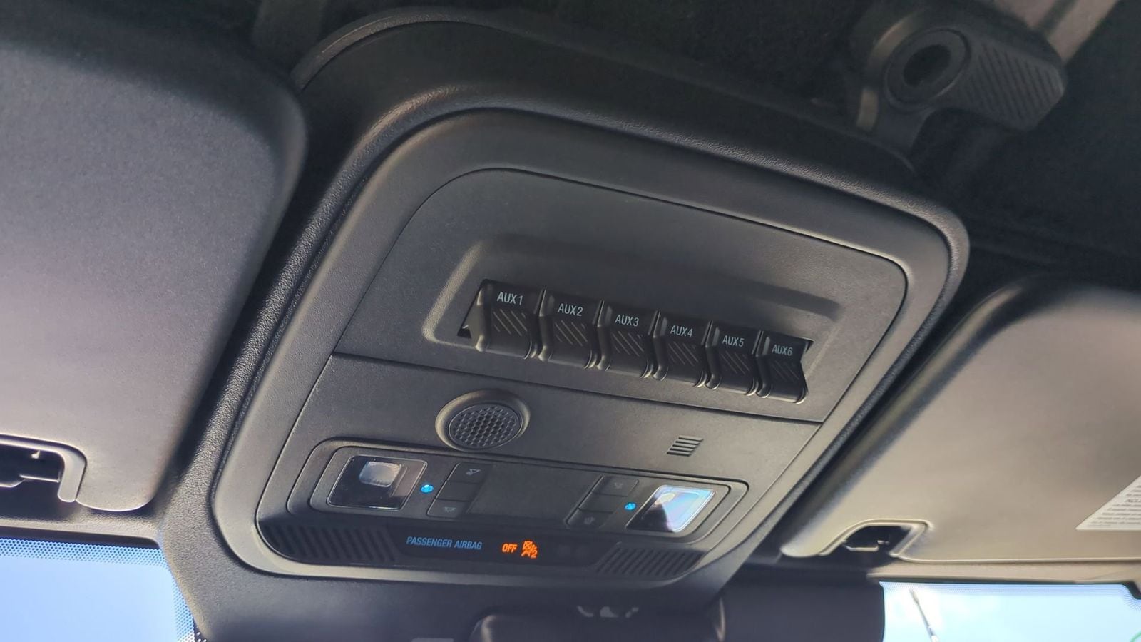 Thumbnail: 2025 Ford Bronco - 18