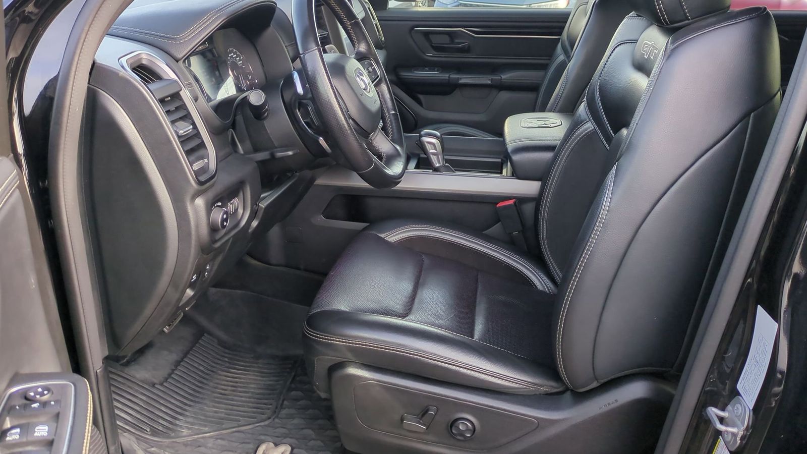 Thumbnail: 2022 RAM 1500 - 18