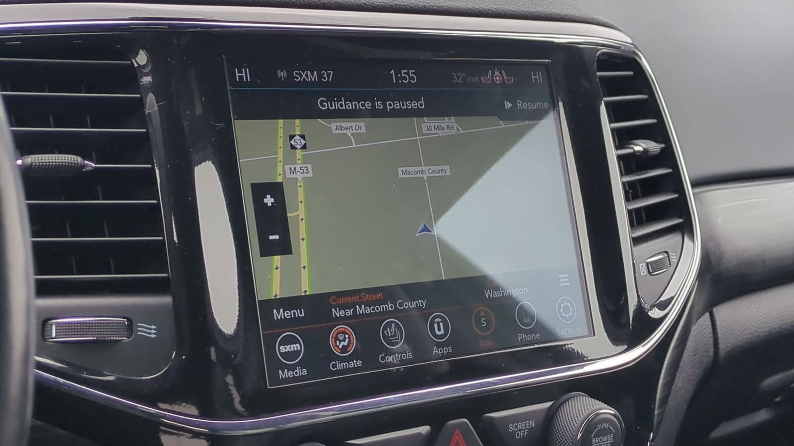 Thumbnail: 2022 Jeep Grand Cherokee - 33