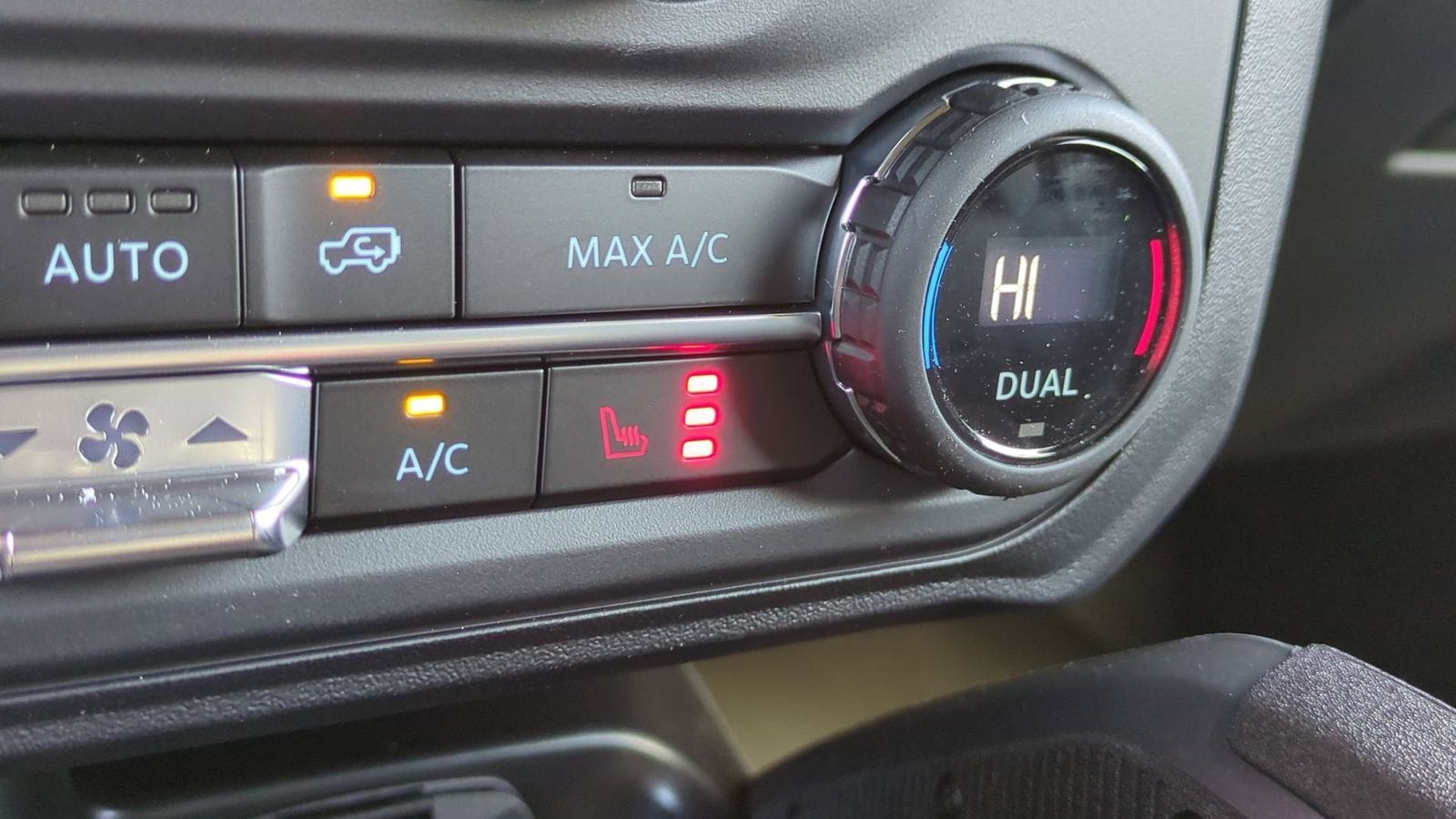 Thumbnail: 2025 Ford Bronco - 33