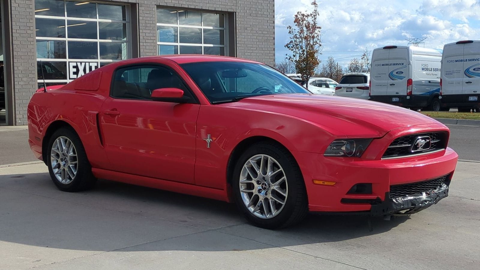 Thumbnail: 2013 Ford Mustang - 9