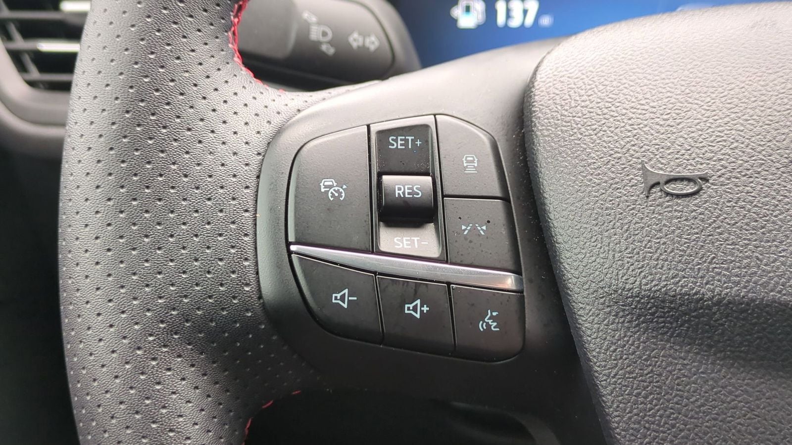 Thumbnail: 2024 Ford Escape - 25