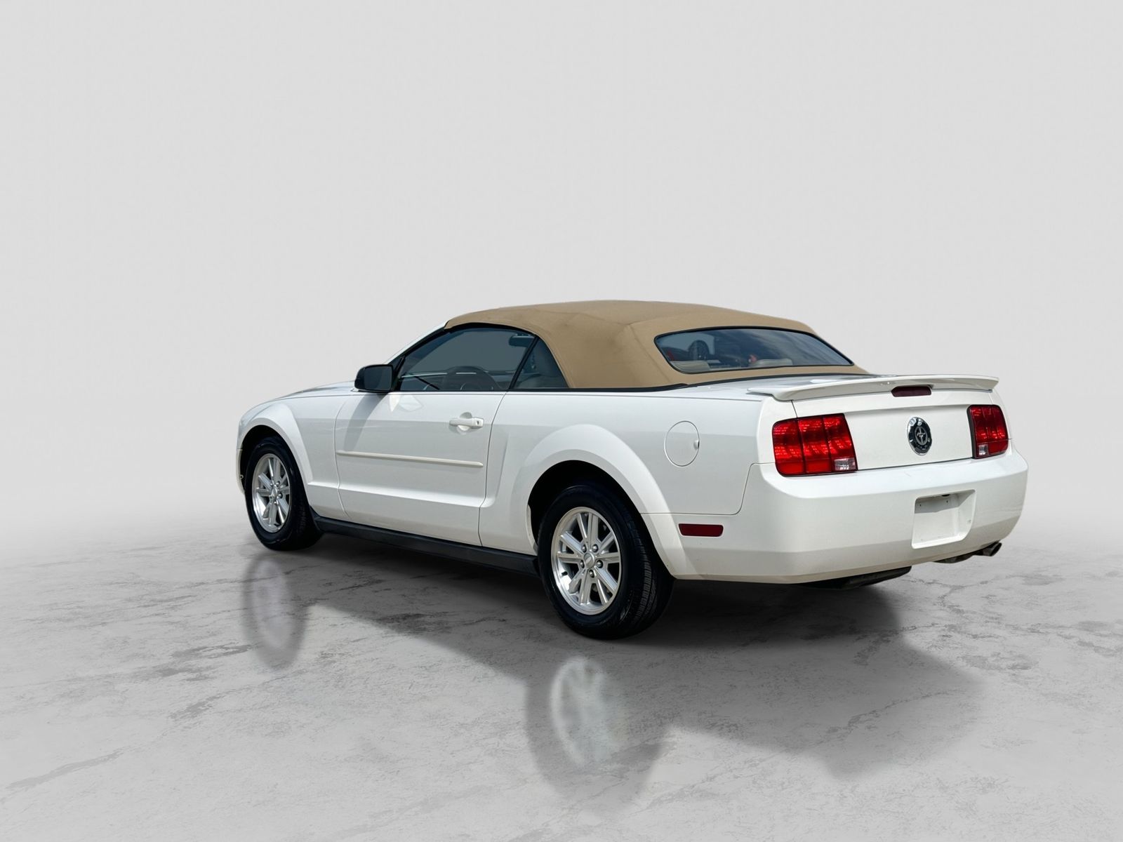Thumbnail: 2008 Ford Mustang - 4