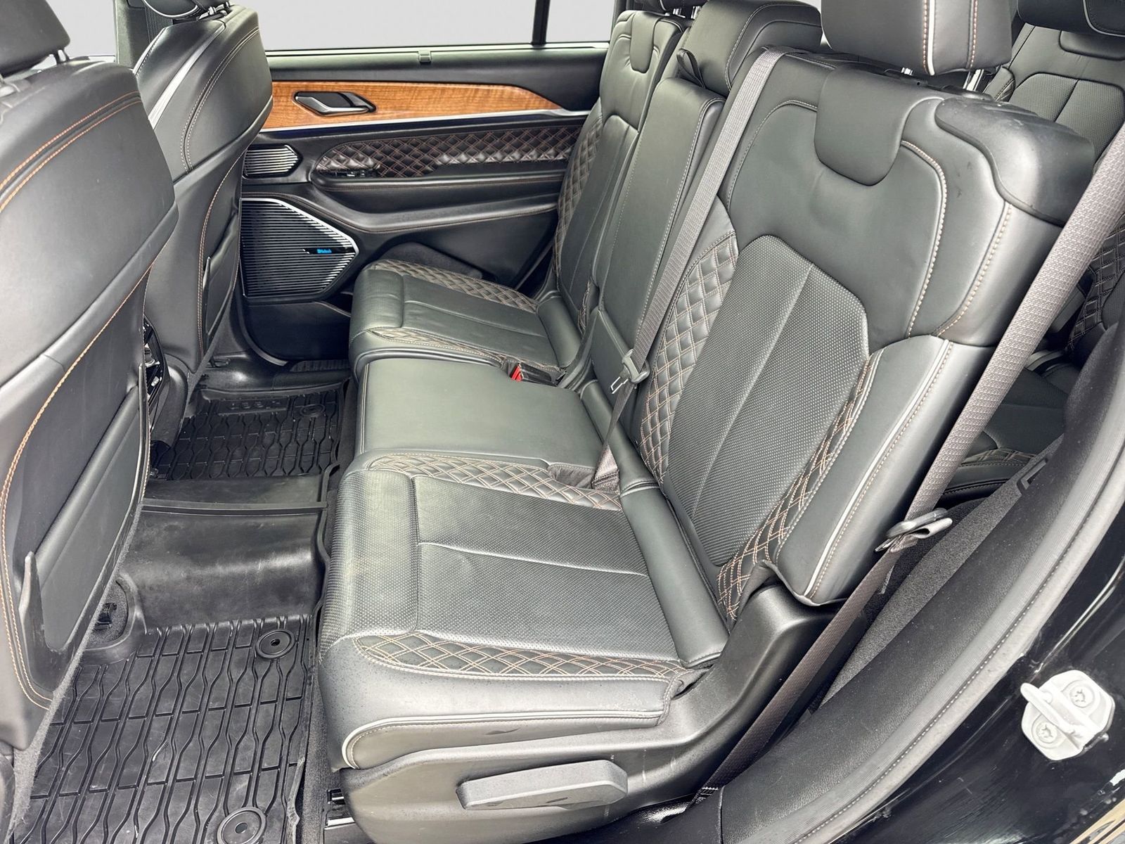 Thumbnail: 2021 Jeep Grand Cherokee L - 20