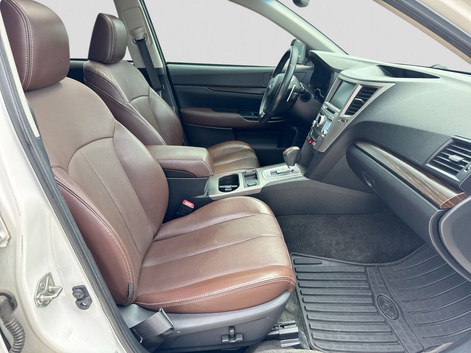 Thumbnail: 2013 Subaru Outback - 26