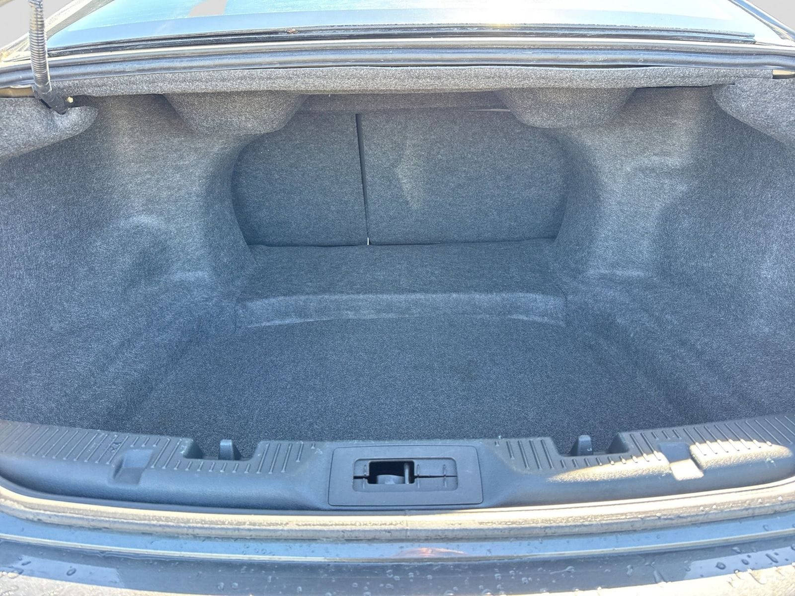 Thumbnail: 2015 Ford Taurus - 36
