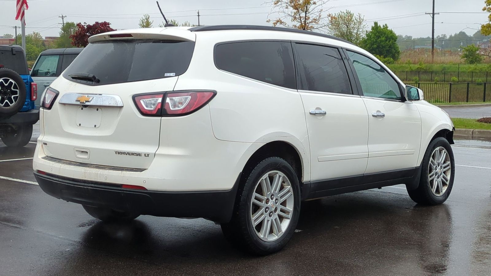 Thumbnail: 2015 Chevrolet Traverse - 5